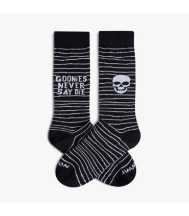 Calcetines Goonies Never Say Die | Jimmy Lion - ¡Aventura en cada paso!