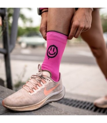 Calcetines Do Epic Shit Fucsia | Wabiks - ¡Motivación y estilo en tus pies!